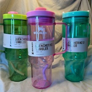 TEAL 40oz plastic Stanley tumbler with straw